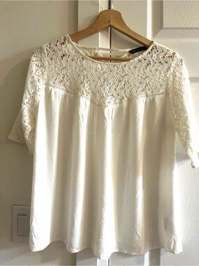 Zara white Lace Crochet Boho Short Sleeves  Blouse With Cross-Back Design Sz XL